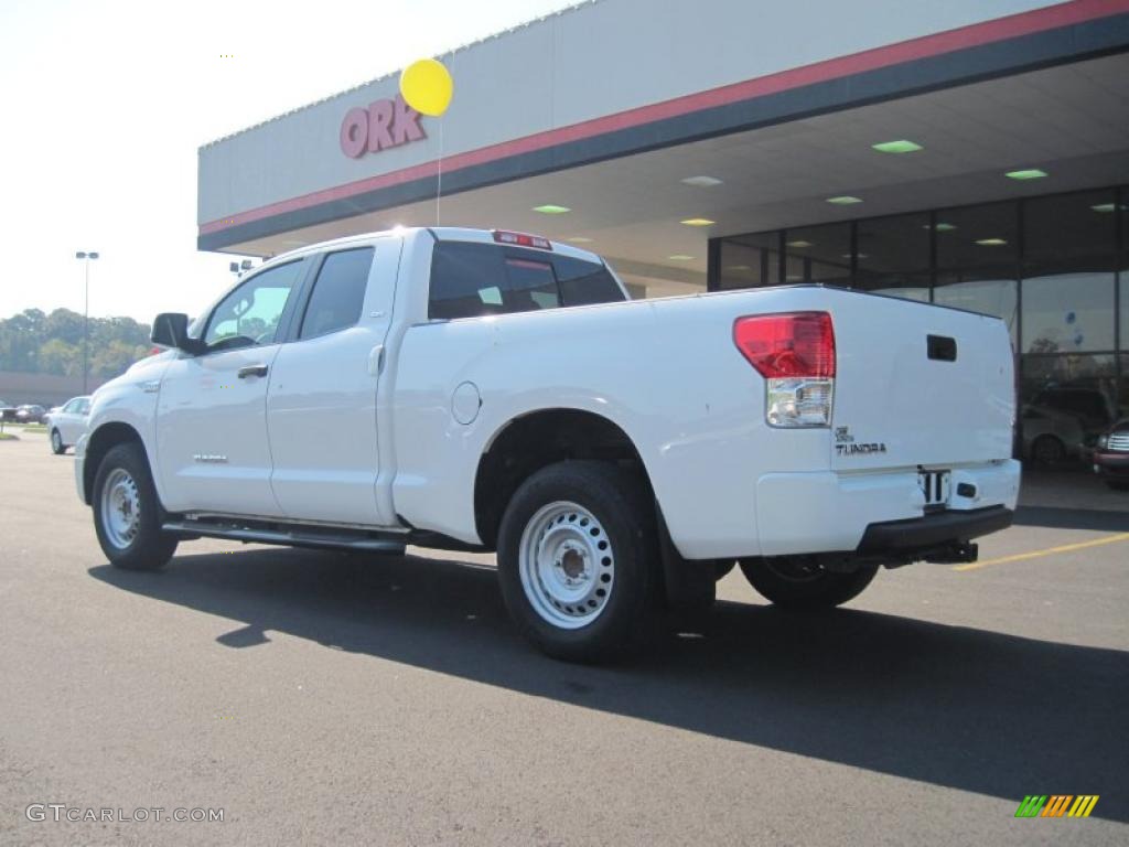 2010 Tundra SR5 Double Cab - Super White / Graphite Gray photo #3