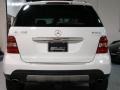Arctic White - ML 350 4Matic Photo No. 5