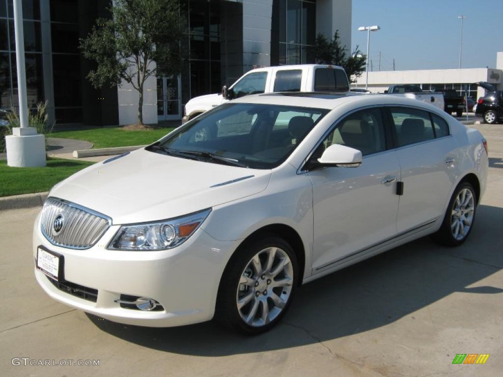 White Diamond Tricoat Buick LaCrosse