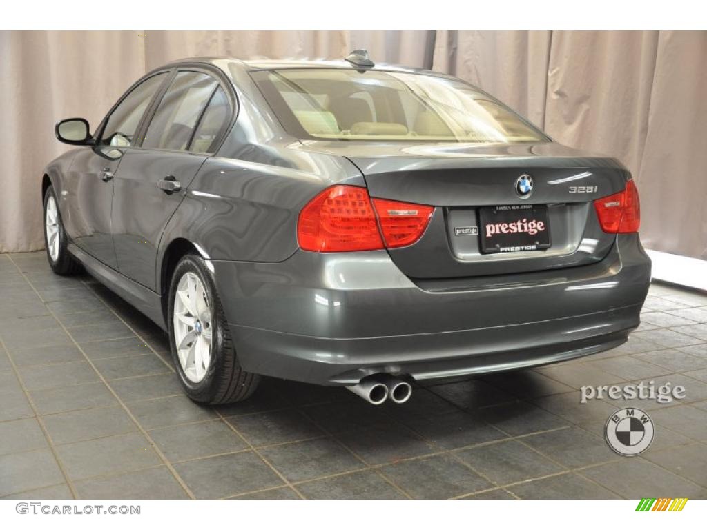 2010 3 Series 328i xDrive Sedan - Tasman Green Metallic / Beige photo #4