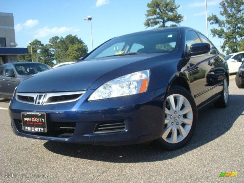 2007 Accord SE V6 Sedan - Royal Blue Pearl / Gray photo #1