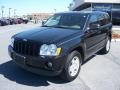 Black - Grand Cherokee Laredo 4x4 Photo No. 1