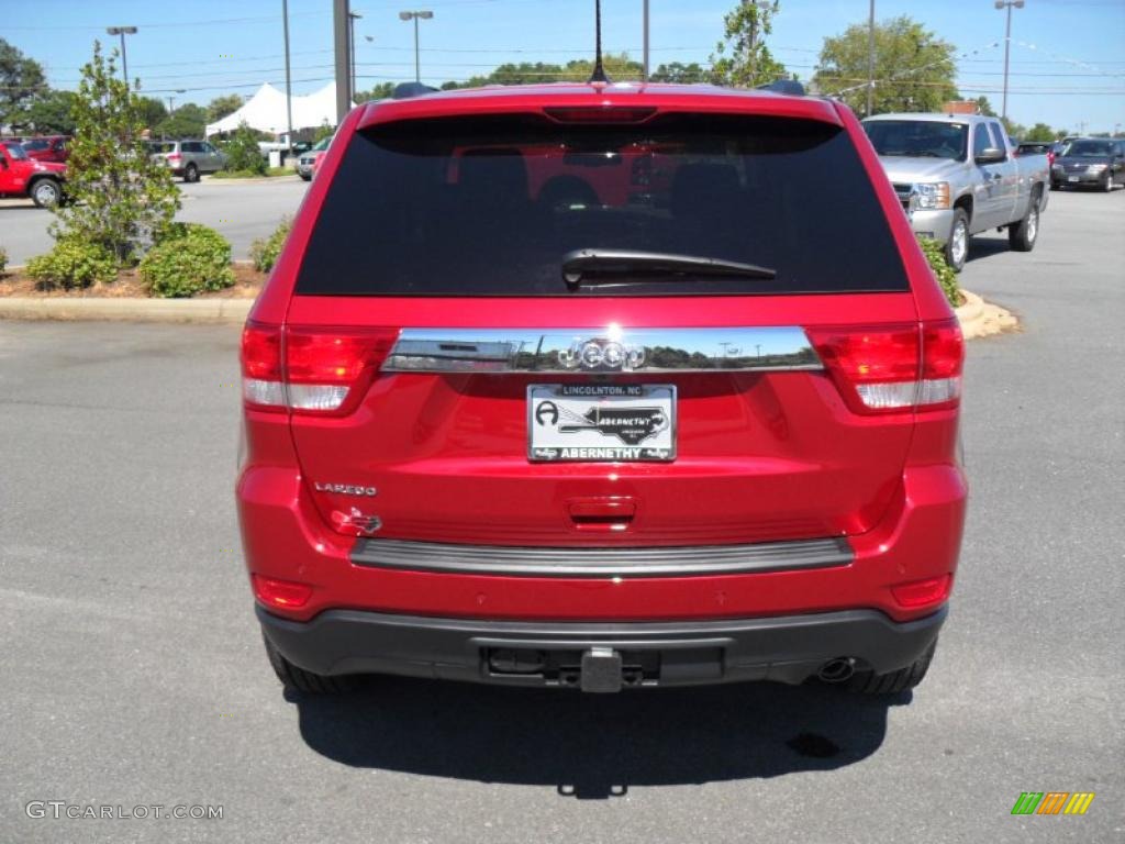 2011 Grand Cherokee Laredo X Package - Inferno Red Crystal Pearl / Dark Graystone/Medium Graystone photo #3