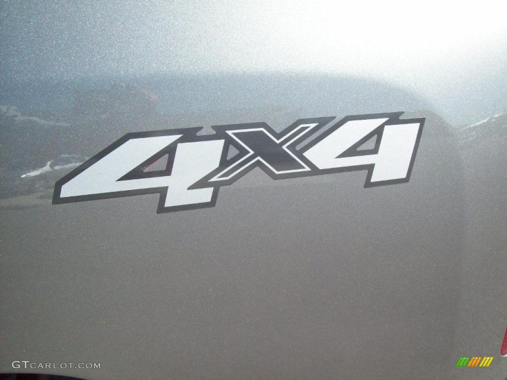 2007 Silverado 1500 LT Extended Cab 4x4 - Graystone Metallic / Light Titanium/Ebony Black photo #26