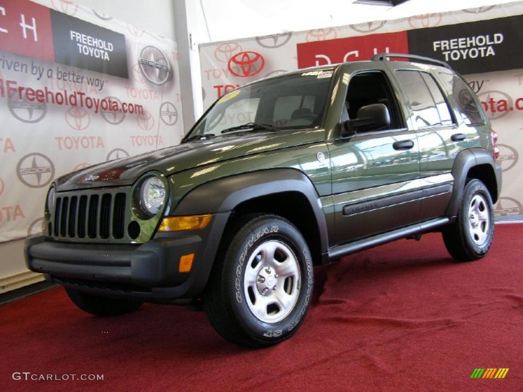 2007 Liberty Sport 4x4 - Jeep Green Metallic / Medium Slate Gray photo #1