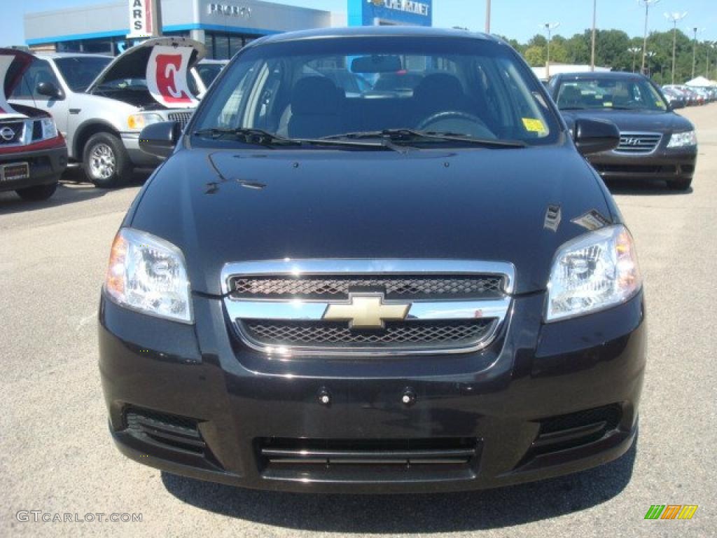 2009 Aveo LT Sedan - Black Granite Metallic / Charcoal photo #8