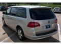 Mercury Silver Metallic - Routan SE Photo No. 6