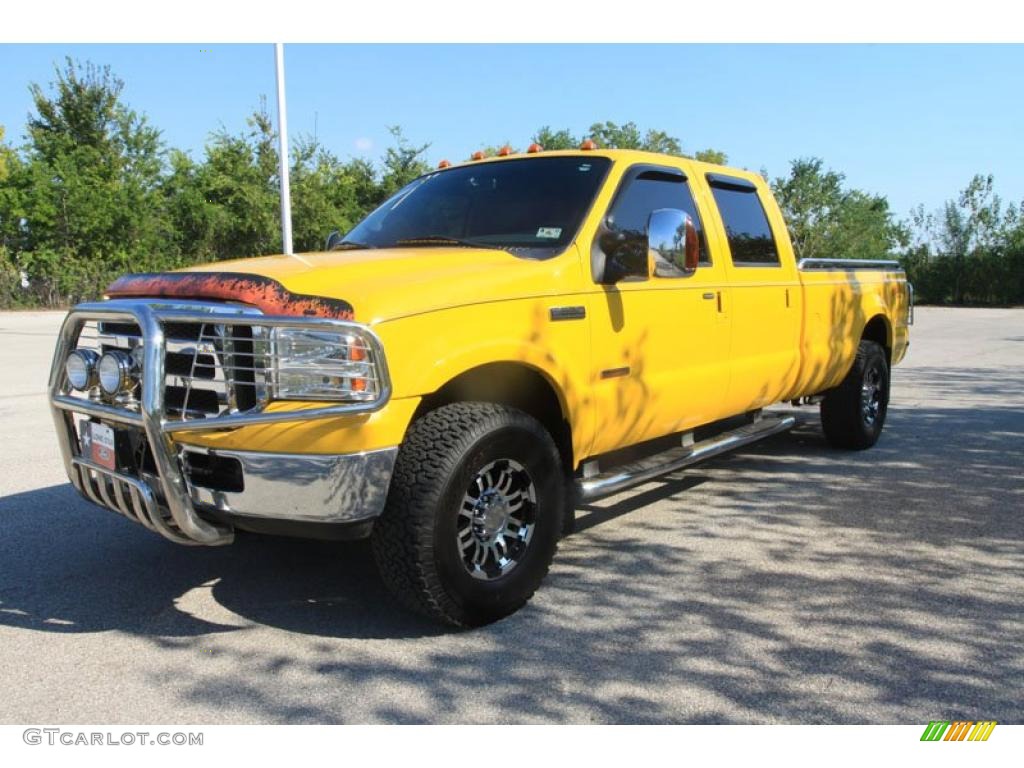 2006 F250 Super Duty Amarillo Special Edition Crew Cab 4x4 - Screaming Yellow / Black photo #8
