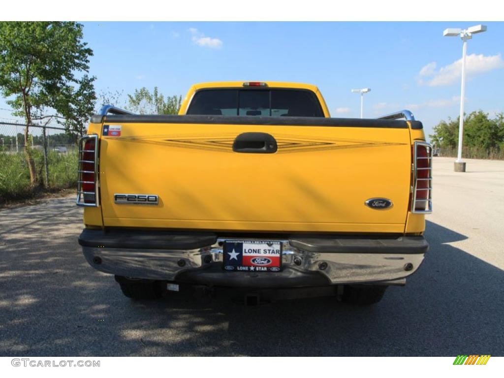 2006 F250 Super Duty Amarillo Special Edition Crew Cab 4x4 - Screaming Yellow / Black photo #16
