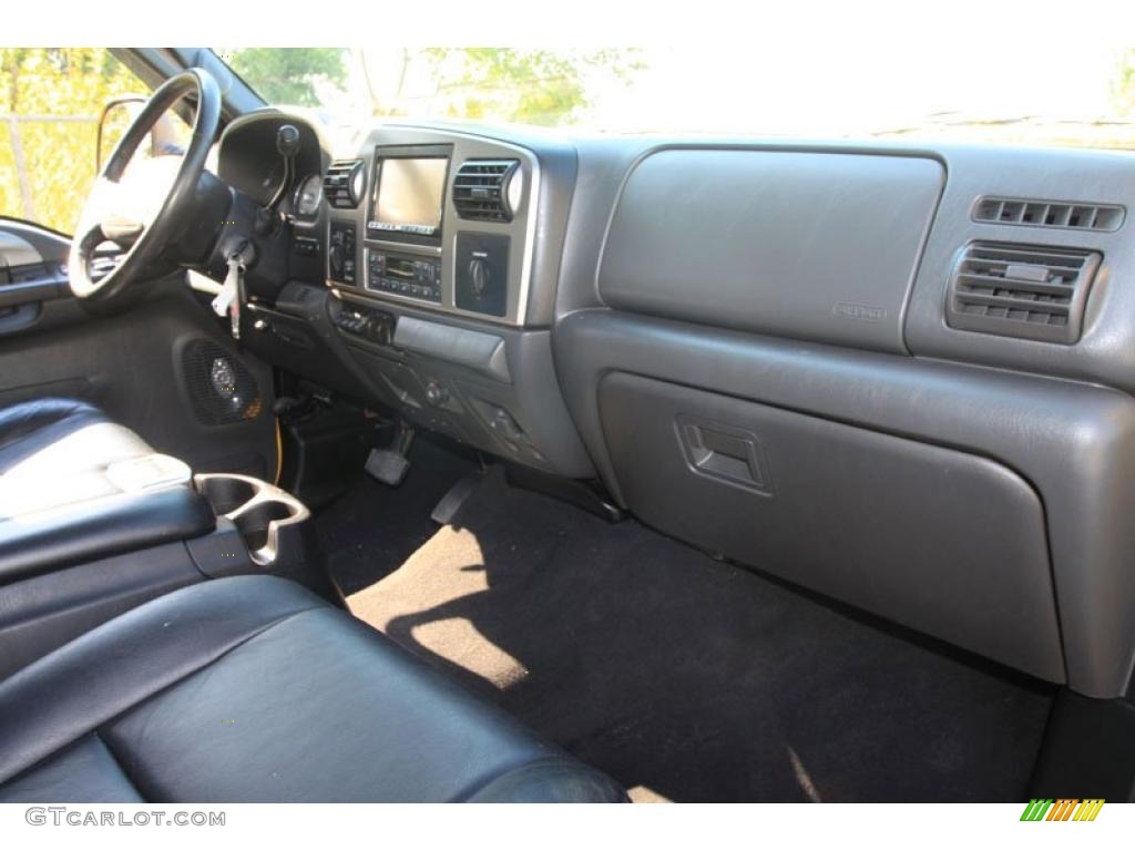 2006 F250 Super Duty Amarillo Special Edition Crew Cab 4x4 - Screaming Yellow / Black photo #36