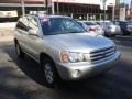 Millennium Silver Metallic - Highlander V6 4WD Photo No. 6