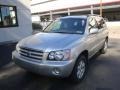 Millennium Silver Metallic - Highlander V6 4WD Photo No. 11