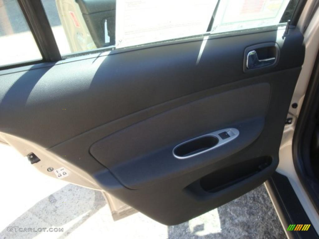 2009 Cobalt LT Sedan - Gold Mist Metallic / Ebony photo #13