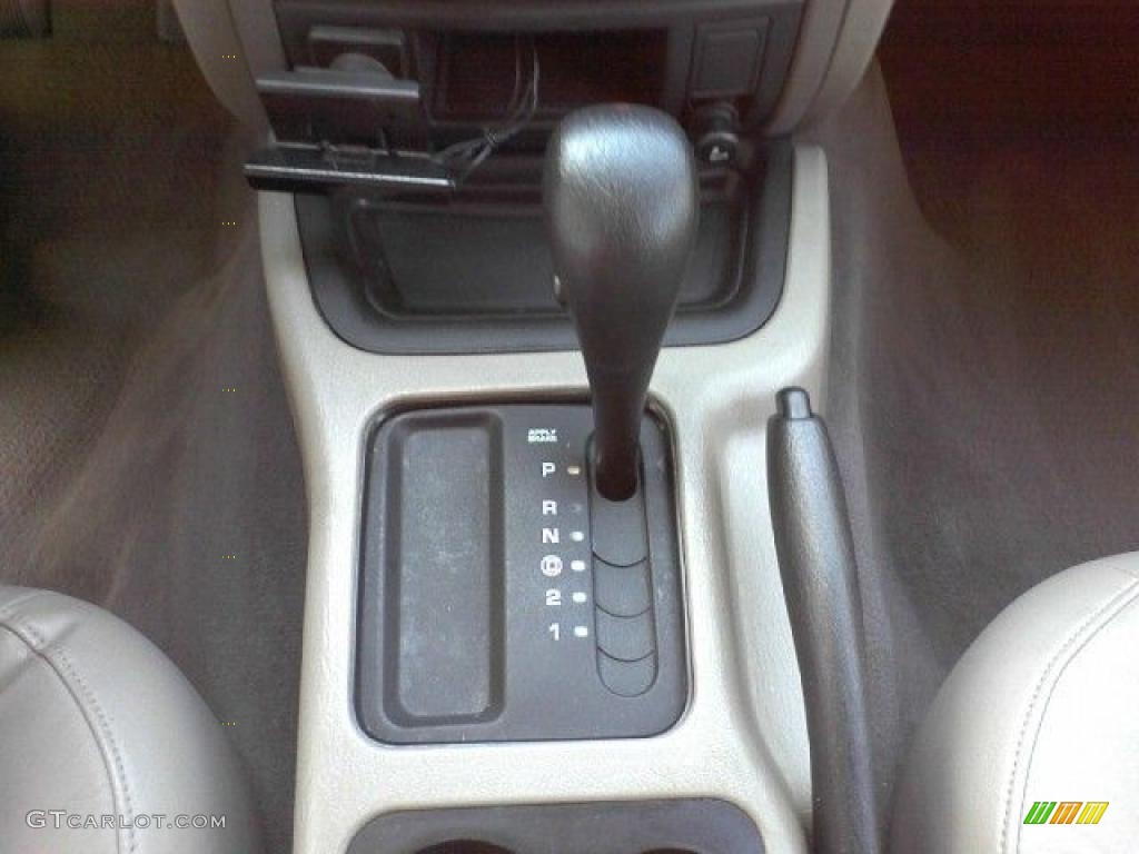 2004 Grand Cherokee Laredo - Graphite Metallic / Dark Slate Gray photo #10
