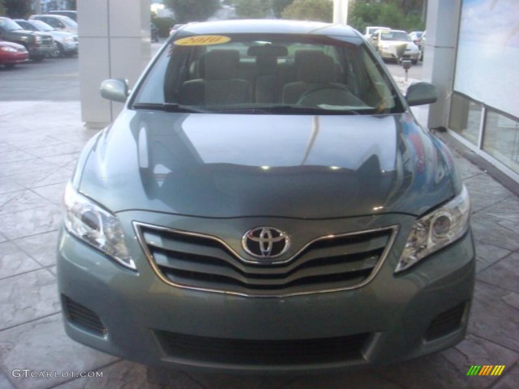 2010 Camry LE - Aloe Green Metallic / Ash Gray photo #3
