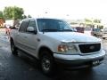 2002 Oxford White Ford F150 Lariat SuperCrew  photo #4