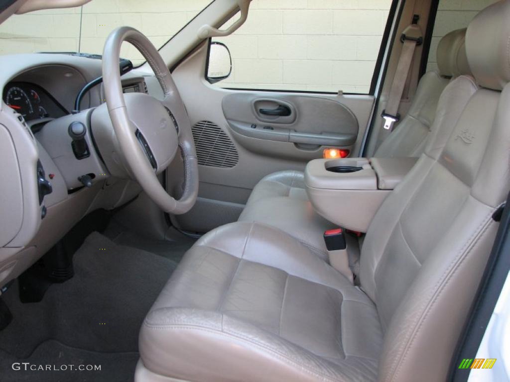 2002 F150 Lariat SuperCrew - Oxford White / Medium Parchment photo #9