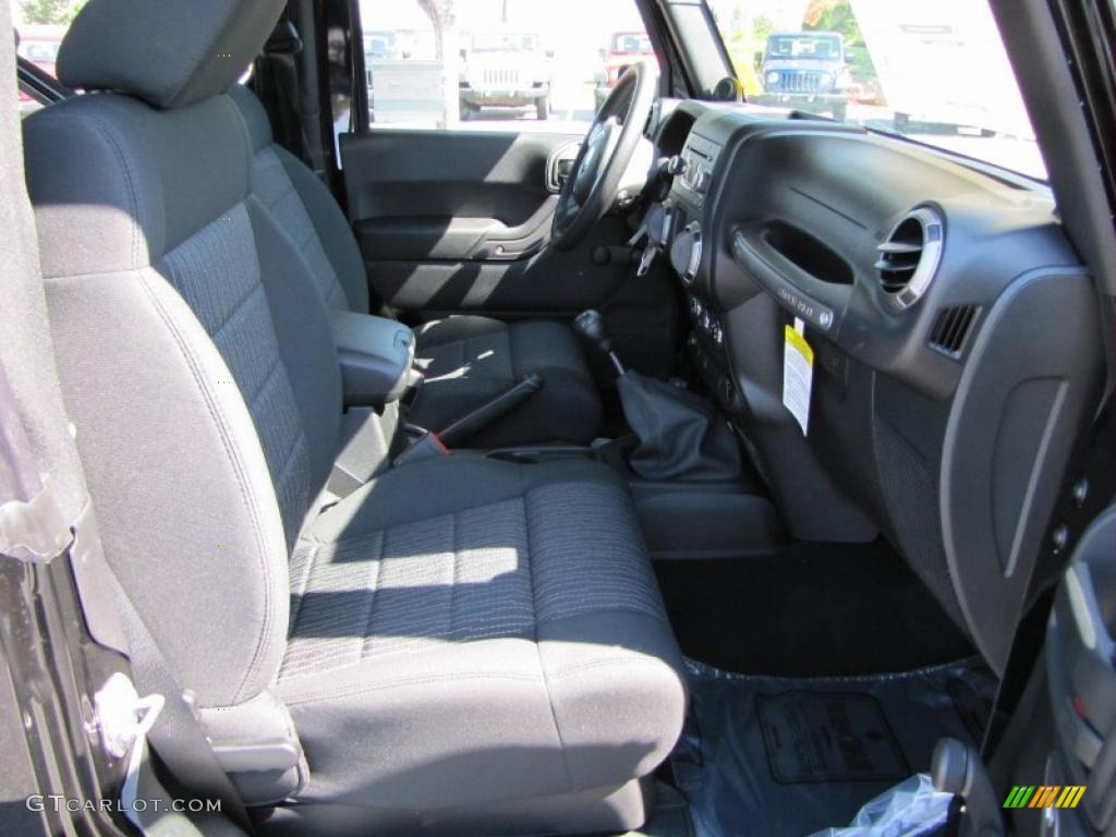 2011 Wrangler Sport 4x4 - Black / Black photo #9