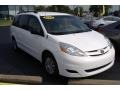 2009 Super White Toyota Sienna LE  photo #2