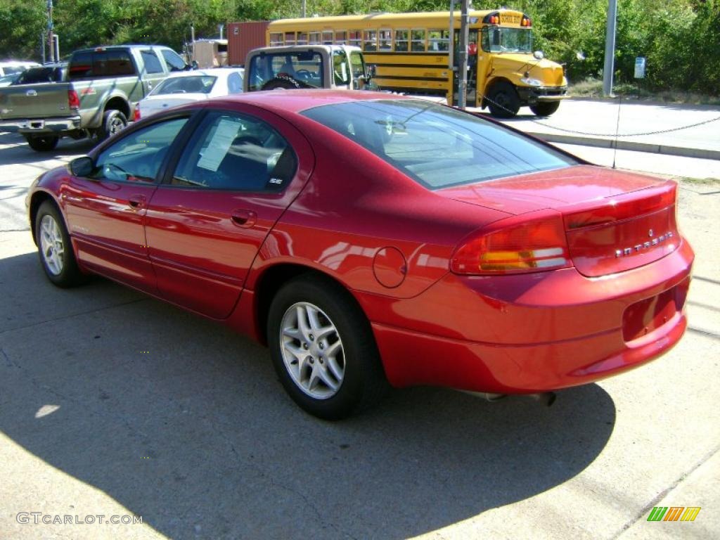 2001 Intrepid SE - Inferno Red Pearlcoat / Dark Slate Gray photo #3