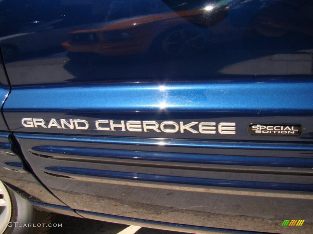 2002 Grand Cherokee Laredo 4x4 - Patriot Blue Pearlcoat / Dark Slate Gray photo #37