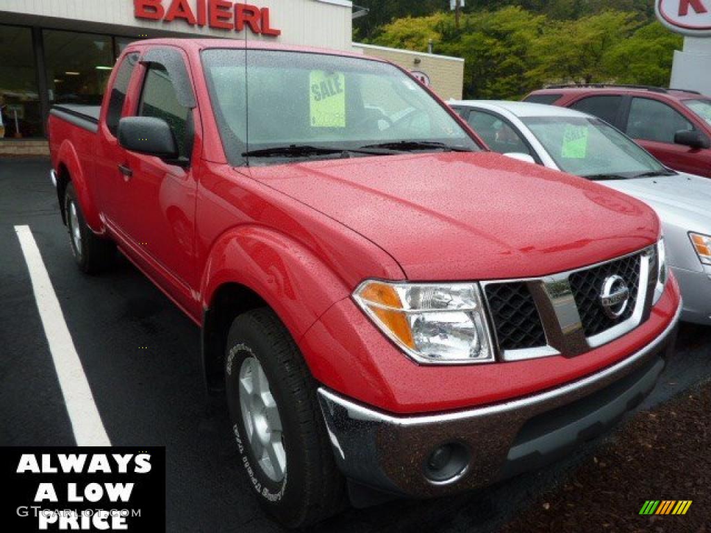 2008 Frontier SE King Cab 4x4 - Red Alert / Charcoal Black photo #1
