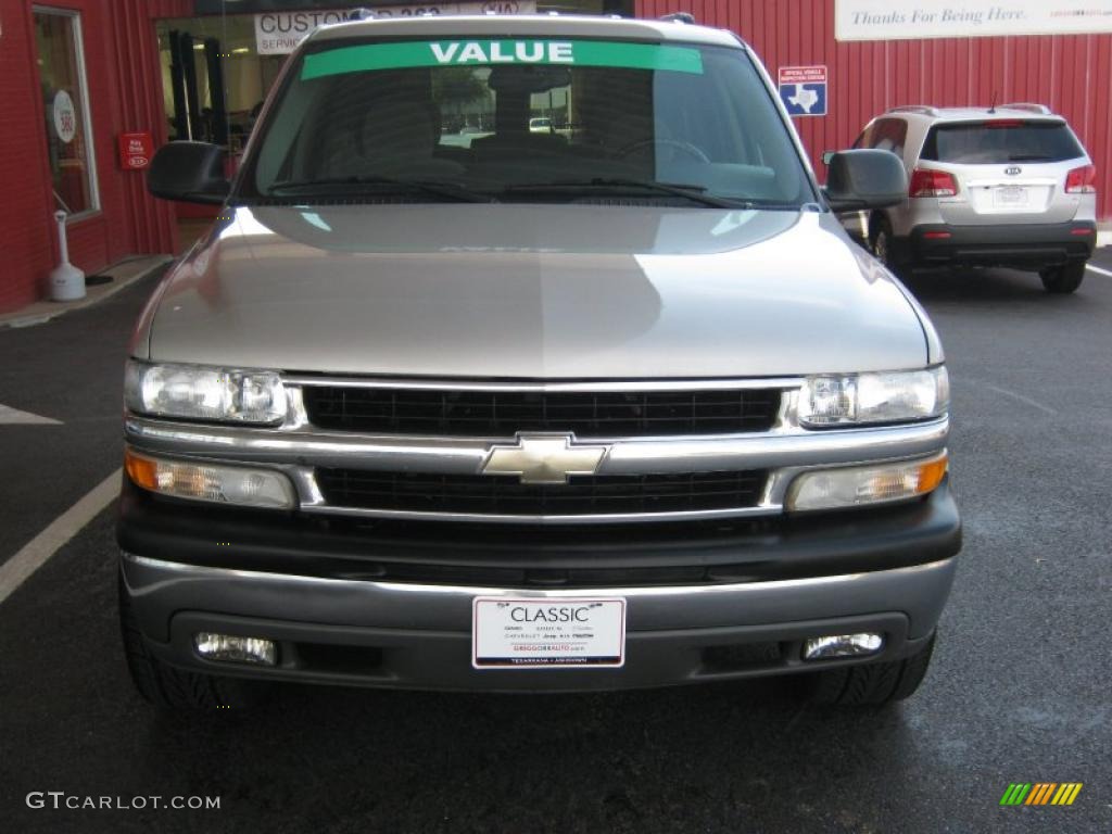 2004 Tahoe  - Silver Birch Metallic / Tan/Neutral photo #8