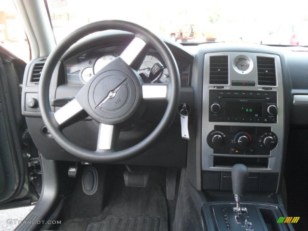 2010 300 Touring - Dark Titanium Metallic / Dark Slate Gray photo #15