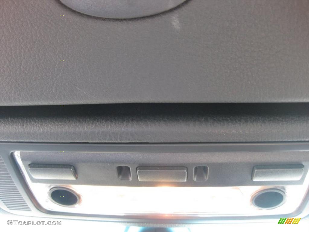 2004 3 Series 325i Convertible - Jet Black / Black photo #15