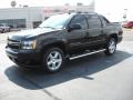 Black - Avalanche LTZ 4WD Photo No. 1