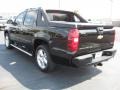 Black - Avalanche LTZ 4WD Photo No. 7