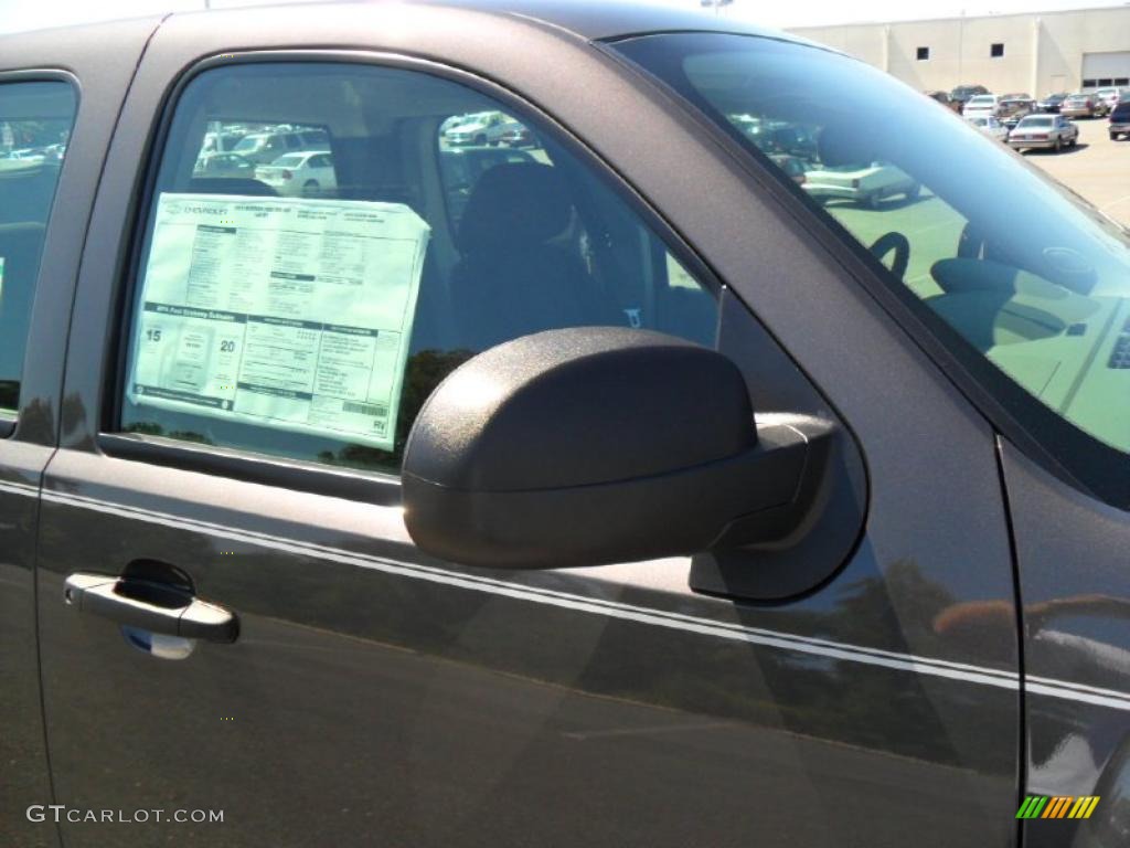 2010 Silverado 1500 LS Extended Cab - Taupe Gray Metallic / Dark Titanium photo #20