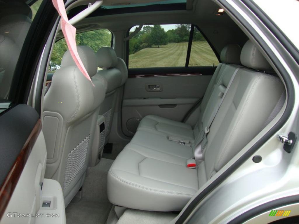 2008 SRX 4 V6 AWD - Light Platinum / Light Gray/Ebony photo #23