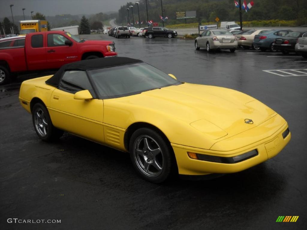 1991 Corvette Convertible - Yellow / Black photo #3