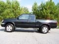 2000 Super Black Nissan Frontier SE Desert Runner Extended Cab  photo #12