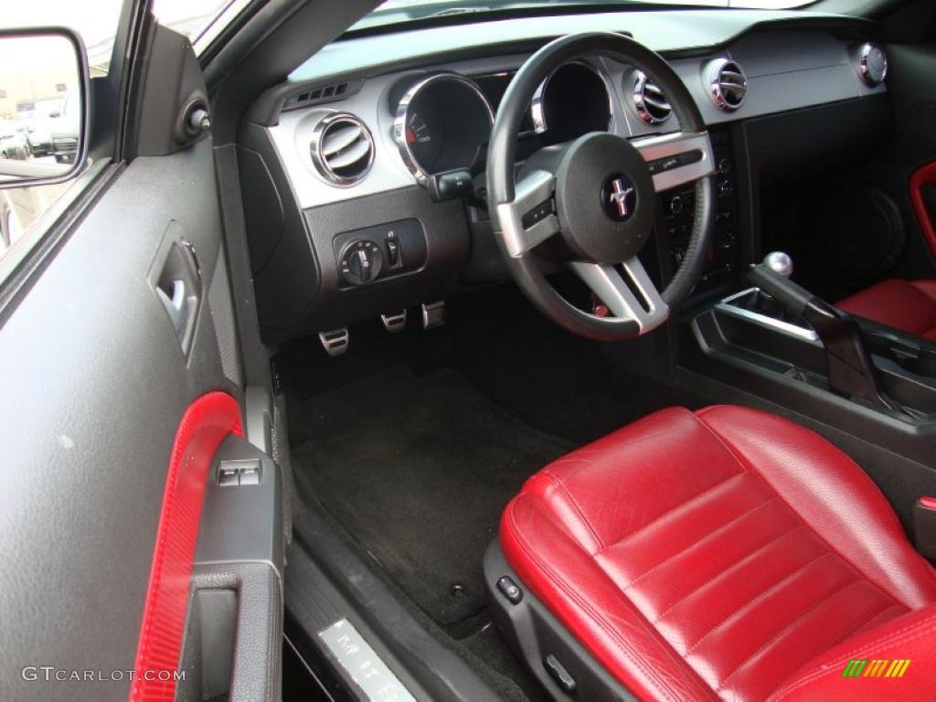 2007 Mustang GT Deluxe Coupe - Black / Black/Red photo #13