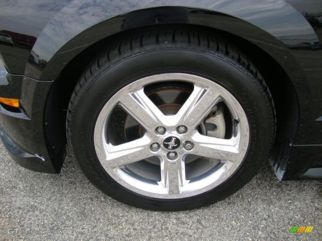 2007 Mustang GT Deluxe Coupe - Black / Black/Red photo #35