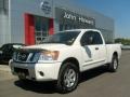 Blizzard White 2009 Nissan Titan SE King Cab 4x4