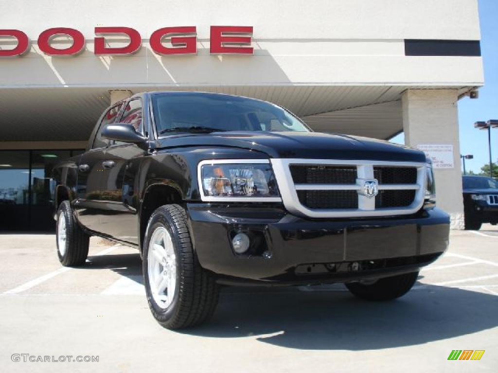 2011 Dakota Big Horn Crew Cab 4x4 - Brilliant Black Crystal Pearl / Dark Slate Gray/Medium Slate Gray photo #1