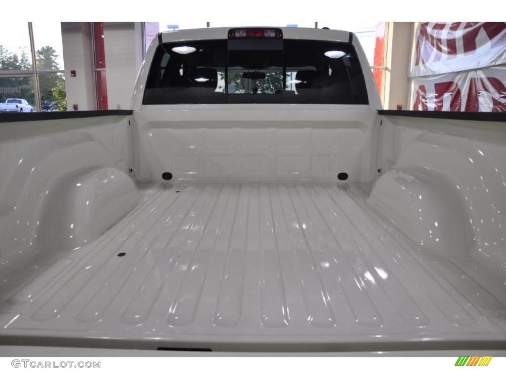 2010 Ram 1500 Big Horn Quad Cab - Stone White / Dark Slate/Medium Graystone photo #19