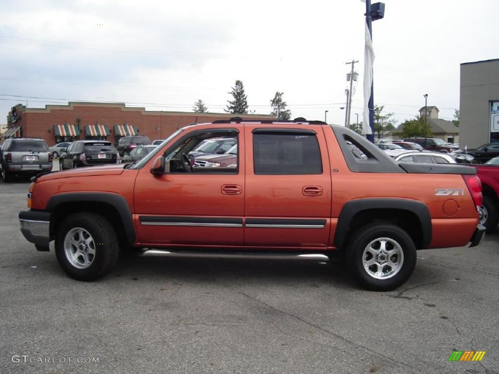 2005 Avalanche Z71 4x4 - Sunburst Orange Metallic / Tan/Neutral photo #2