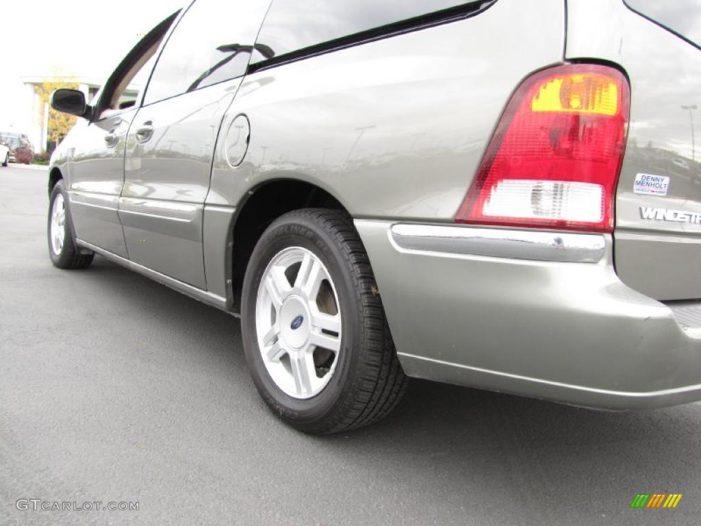 2003 Windstar SE - Spruce Green Metallic / Medium Parchment photo #12