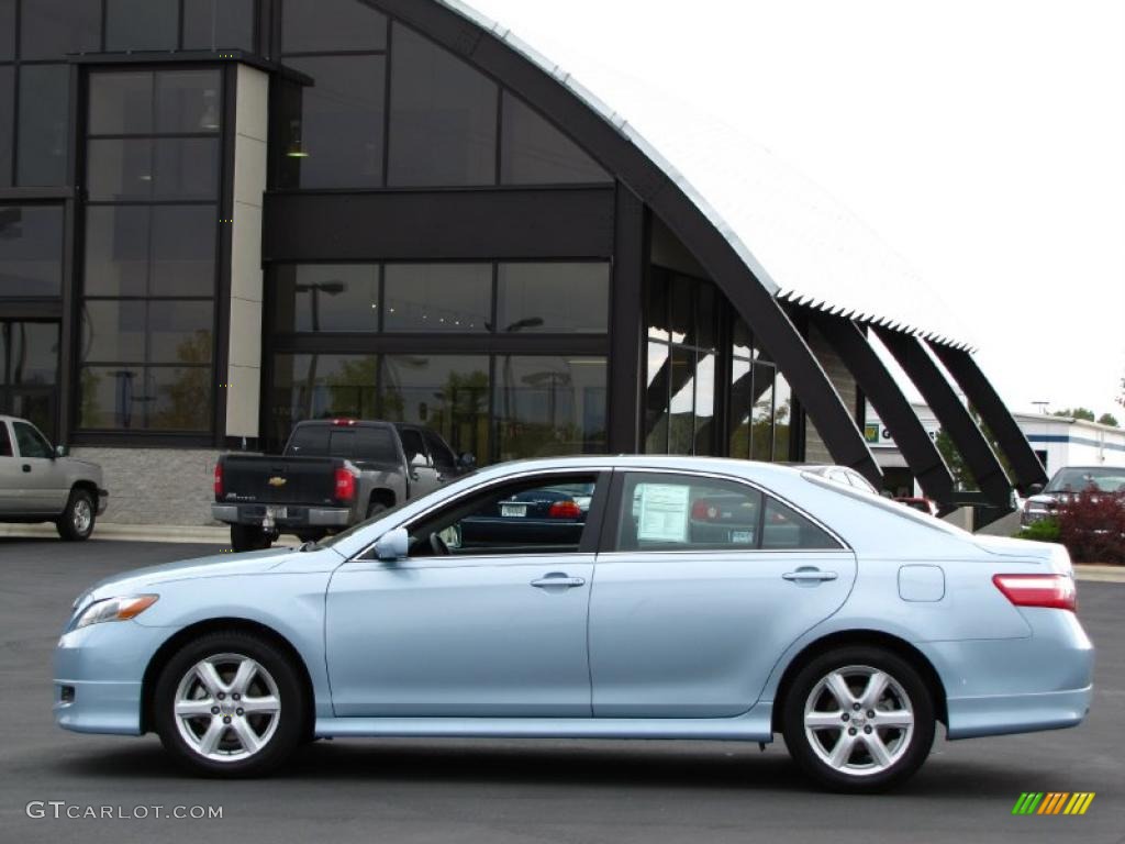 2009 Camry SE - Sky Blue Pearl / Charcoal photo #1