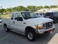 2001 Oxford White Ford F250 Super Duty XLT SuperCab 4x4  photo #2