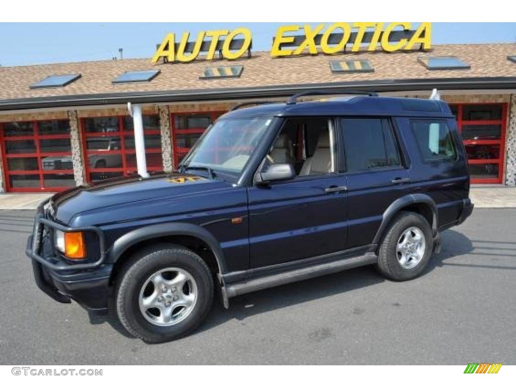 Oxford Blue Land Rover Discovery II