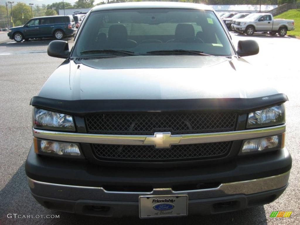 2004 Silverado 1500 LS Regular Cab - Black / Dark Charcoal photo #3