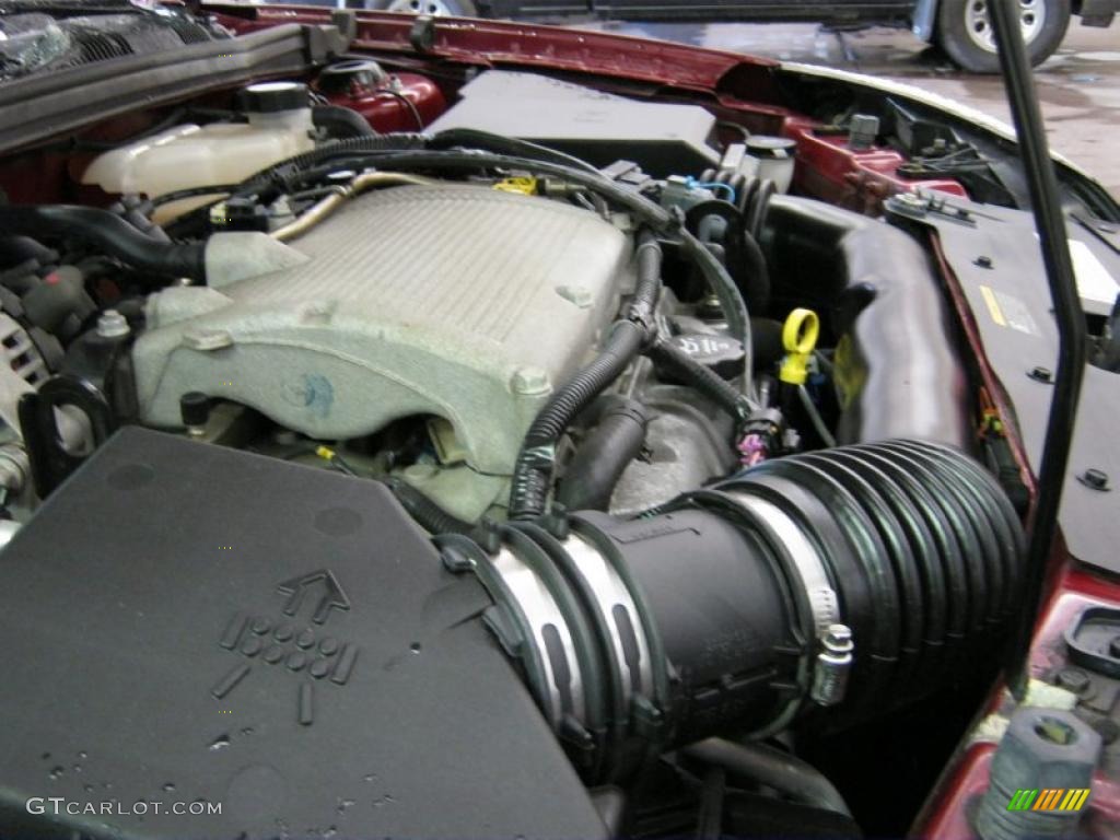 2004 Malibu LS V6 Sedan - Sport Red Metallic / Neutral photo #10