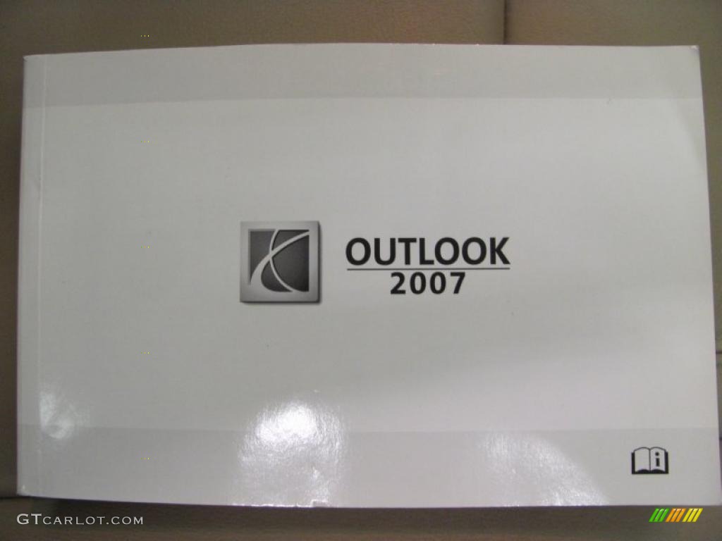 2007 Outlook XR AWD - Red Jewel / Tan photo #11