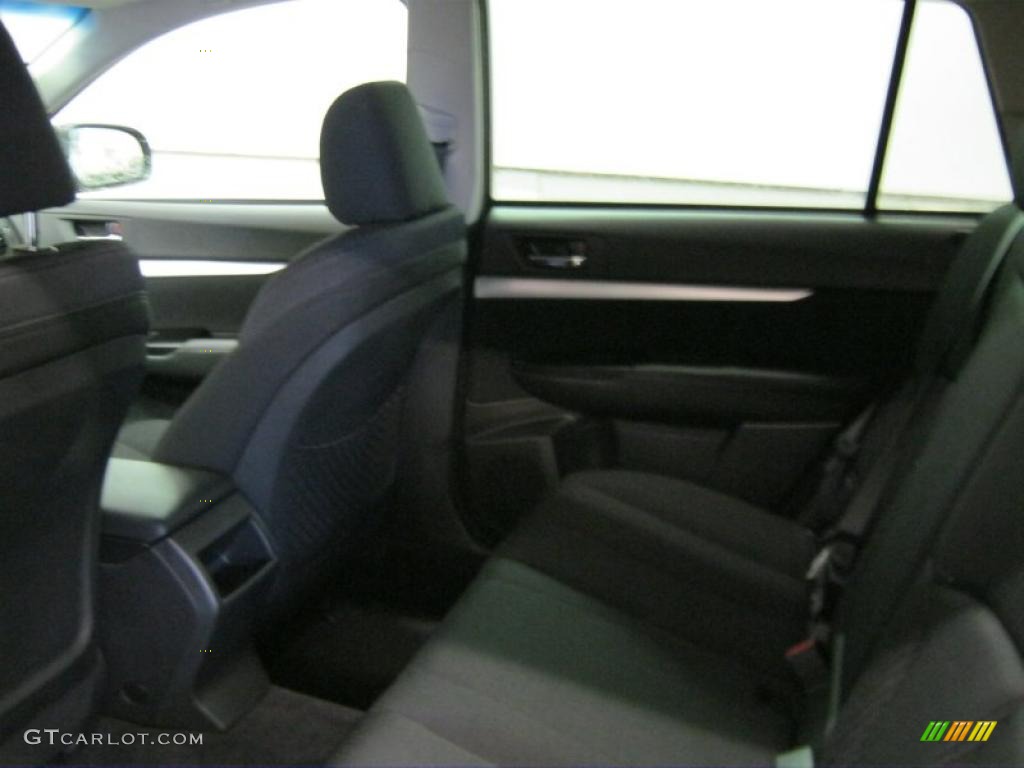 2010 Outback 2.5i Premium Wagon - Crystal Black Silica / Off Black photo #19