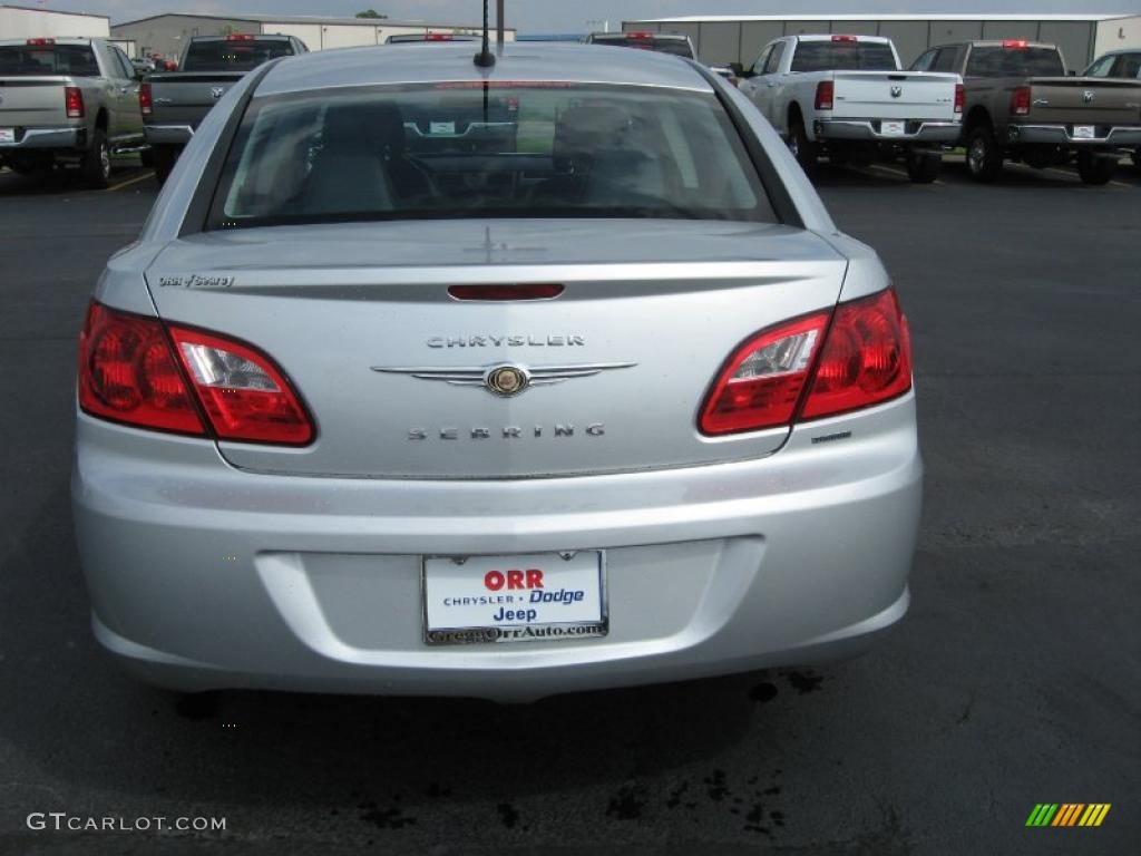 2010 Sebring Limited Sedan - Bright Silver Metallic / Dark Slate Gray photo #6
